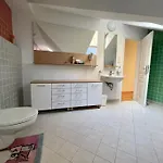 公寓 Huge Two Floor On The Park Colonnade, 160 Sqm