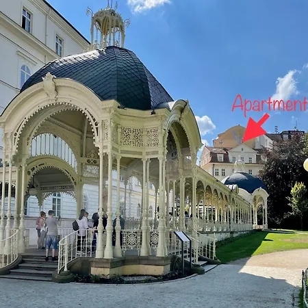 Apartment Huge Two Floor On The Park Colonnade With Free Parking For One Car, 160 Sqm