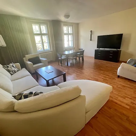 Huge Two Floor On The Park Colonnade, 160 Sqm *