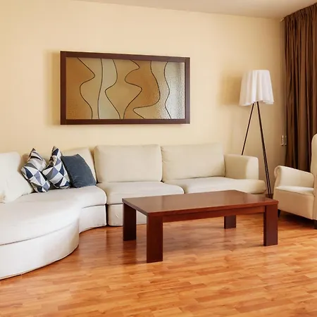 Huge Two Floor On The Park Colonnade, 160 Sqm Appartement