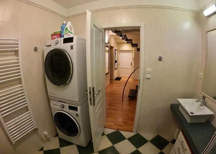 Apartment Huge Two Floor On The Park Colonnade, 160 Sqm Karlovy Vary